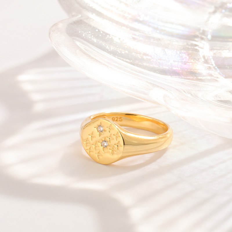 star gold plated signet ring