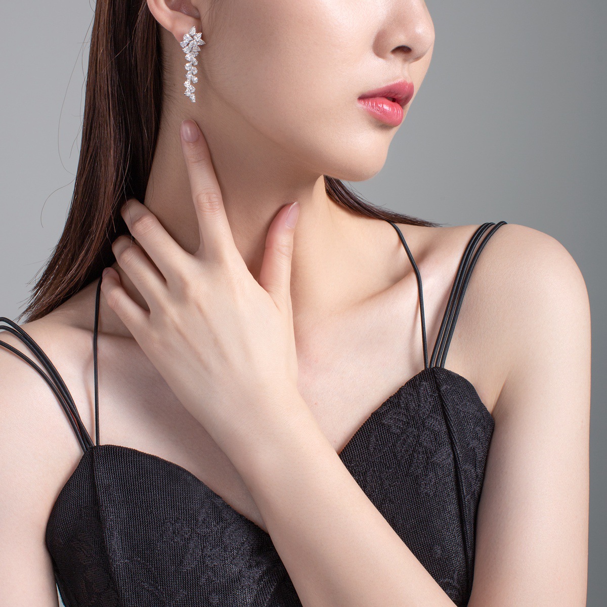 Women Diamond Jewelry Earrings