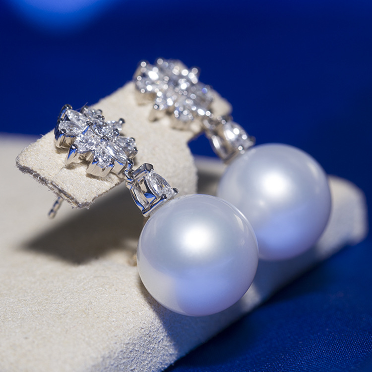 Women White Pearl Earrings