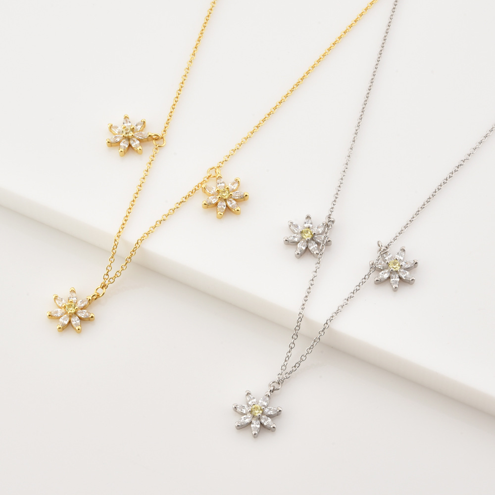 flower charm necklace zircon