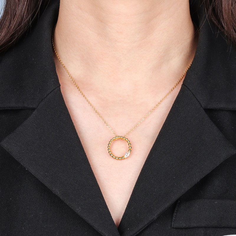 cubic zirconia circle pendant necklace
